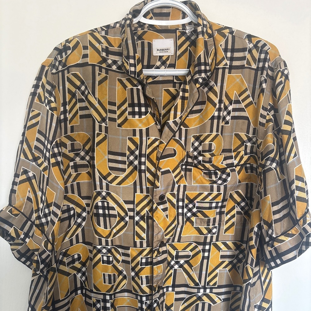 BURBERRY
